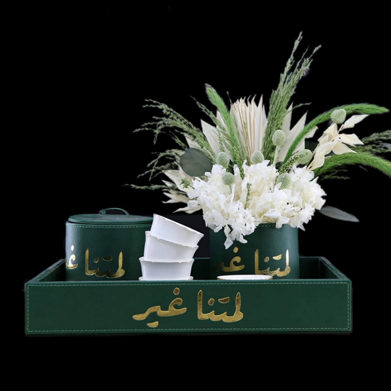 طقم لمتنا غير الجلدي الأخضر