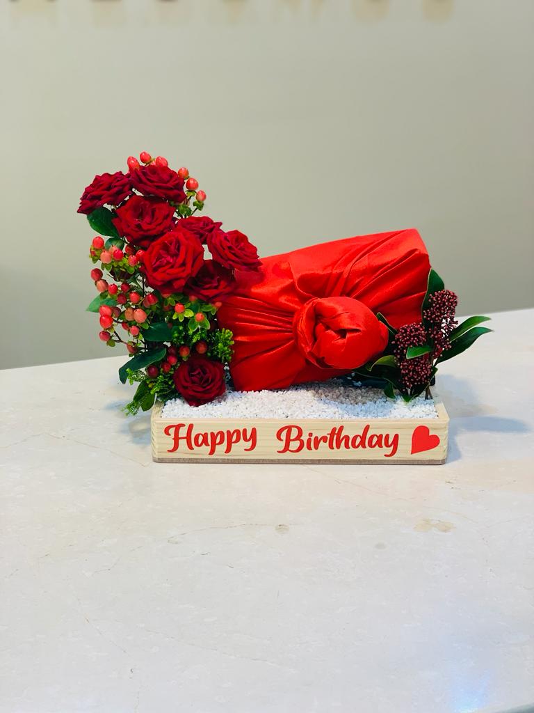 Red Roses + Gift Wrapping