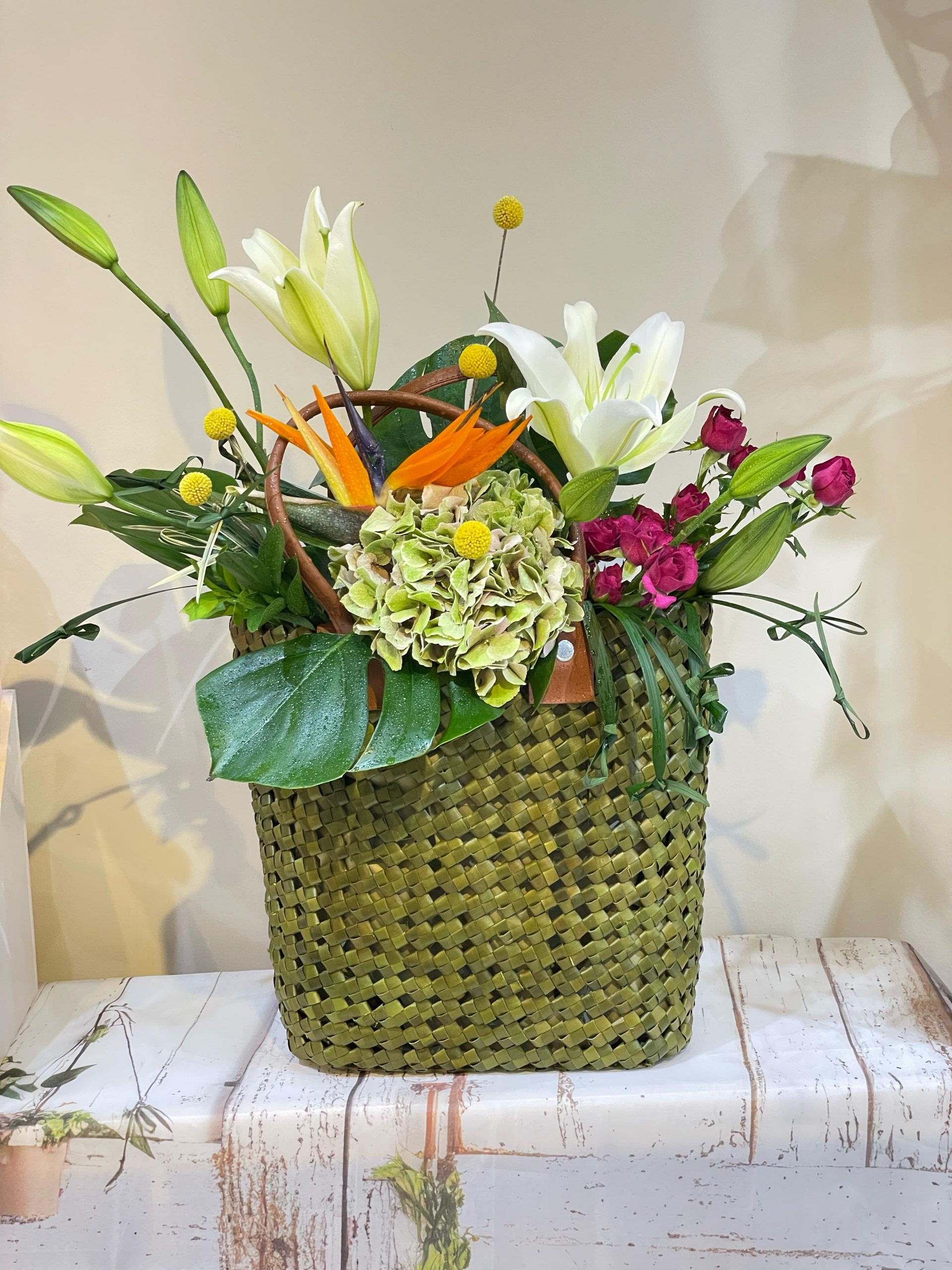 basket bouquet
